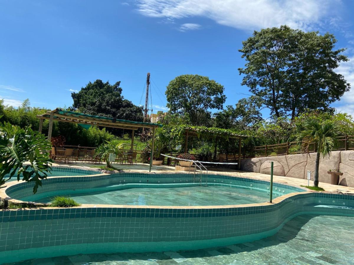 Apartamento Thermas Do Bosque Caldas Novas Luaran gambar