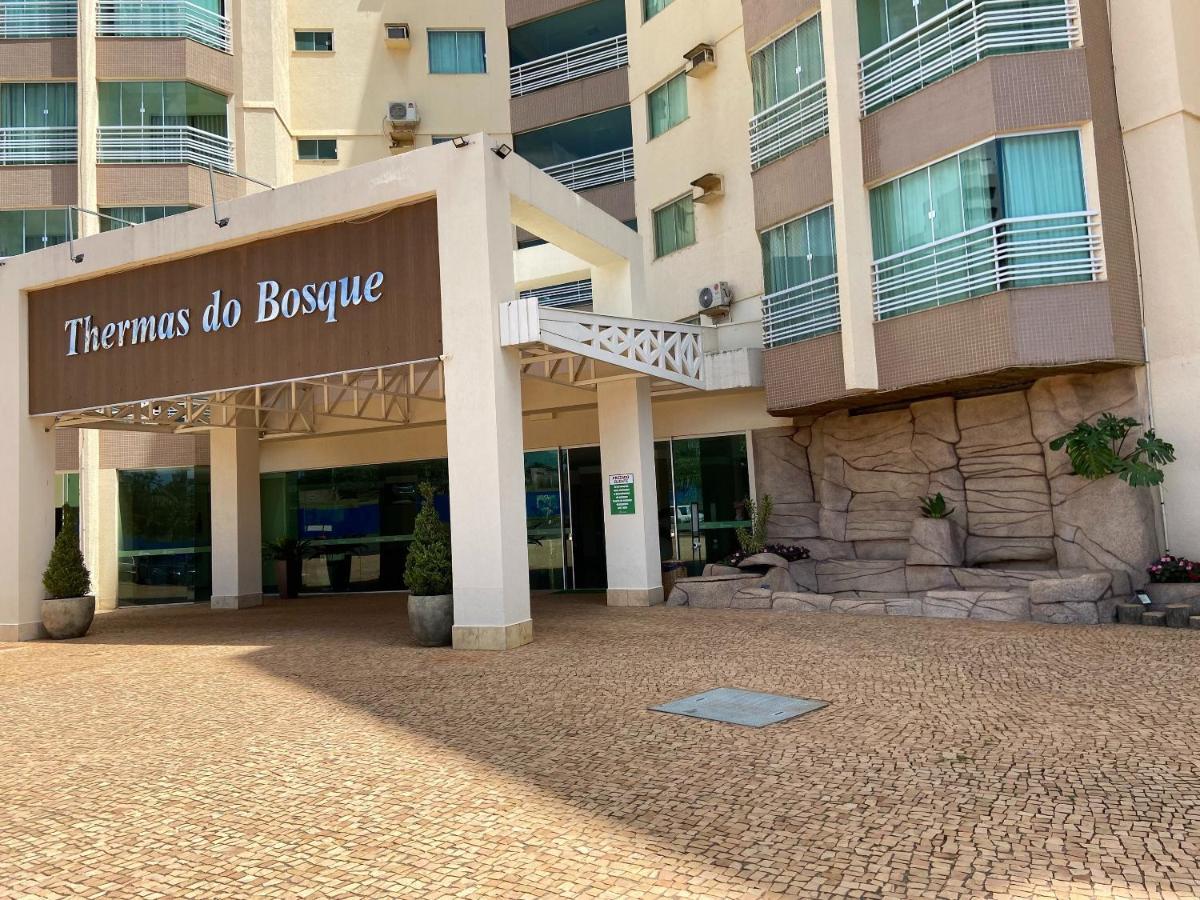 Apartamento Thermas Do Bosque Caldas Novas Luaran gambar